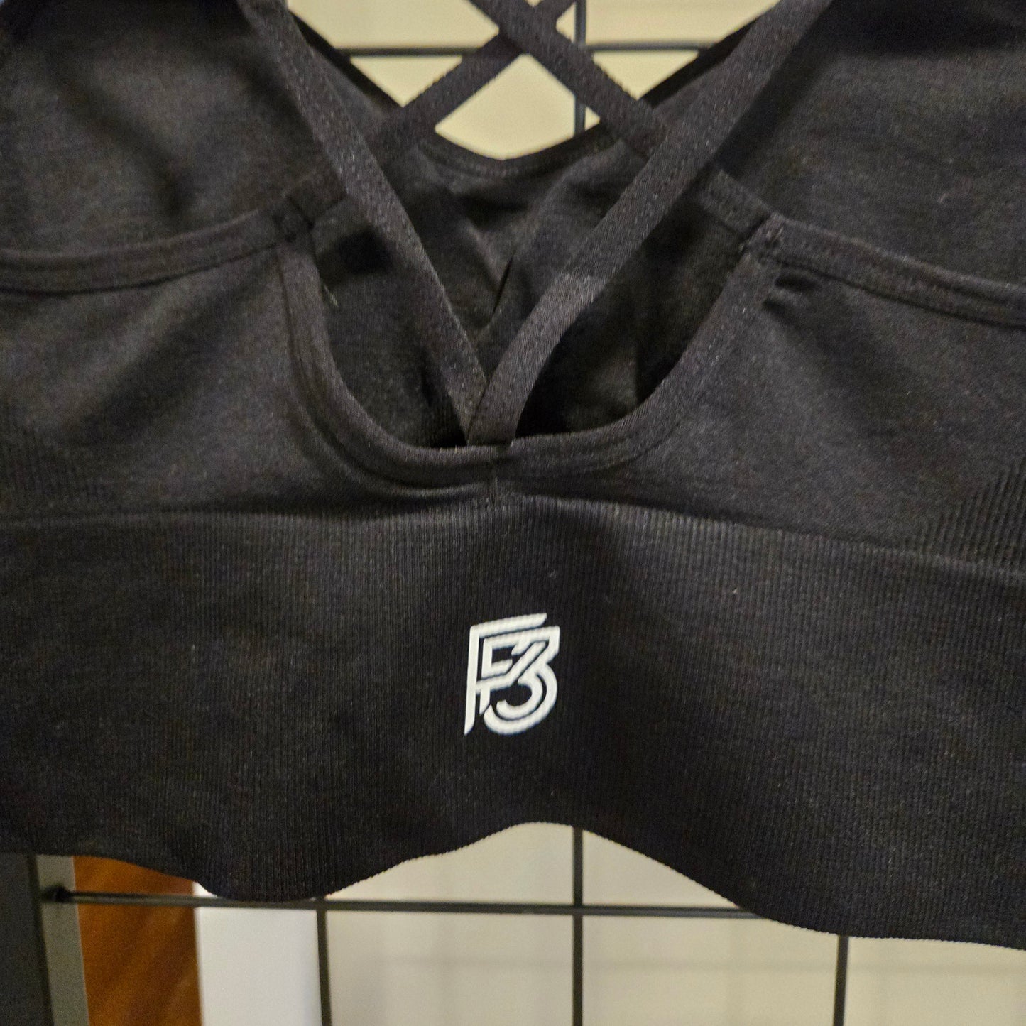 Cross Back Sports Bra