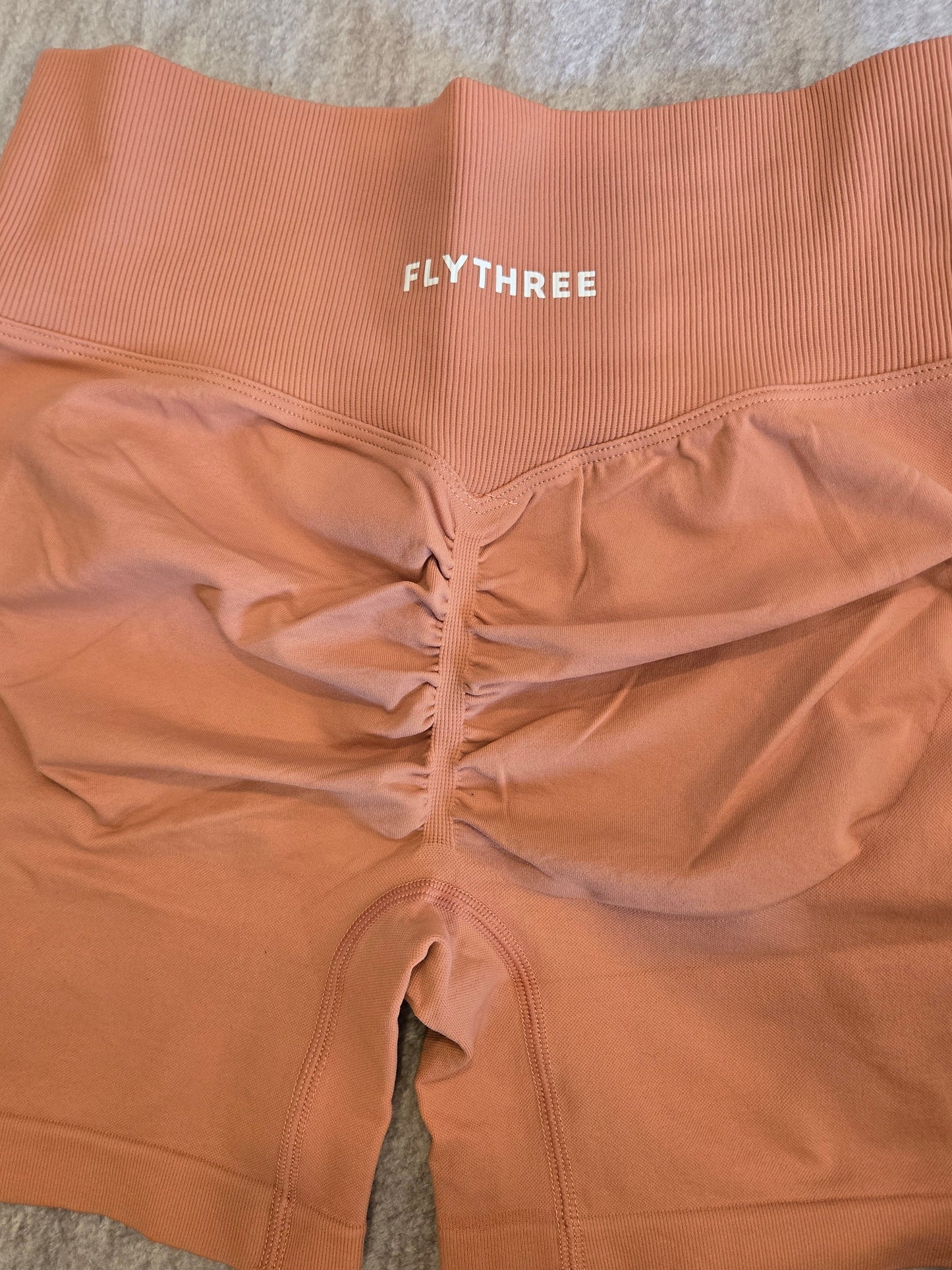 Performance Scrunch Shorts