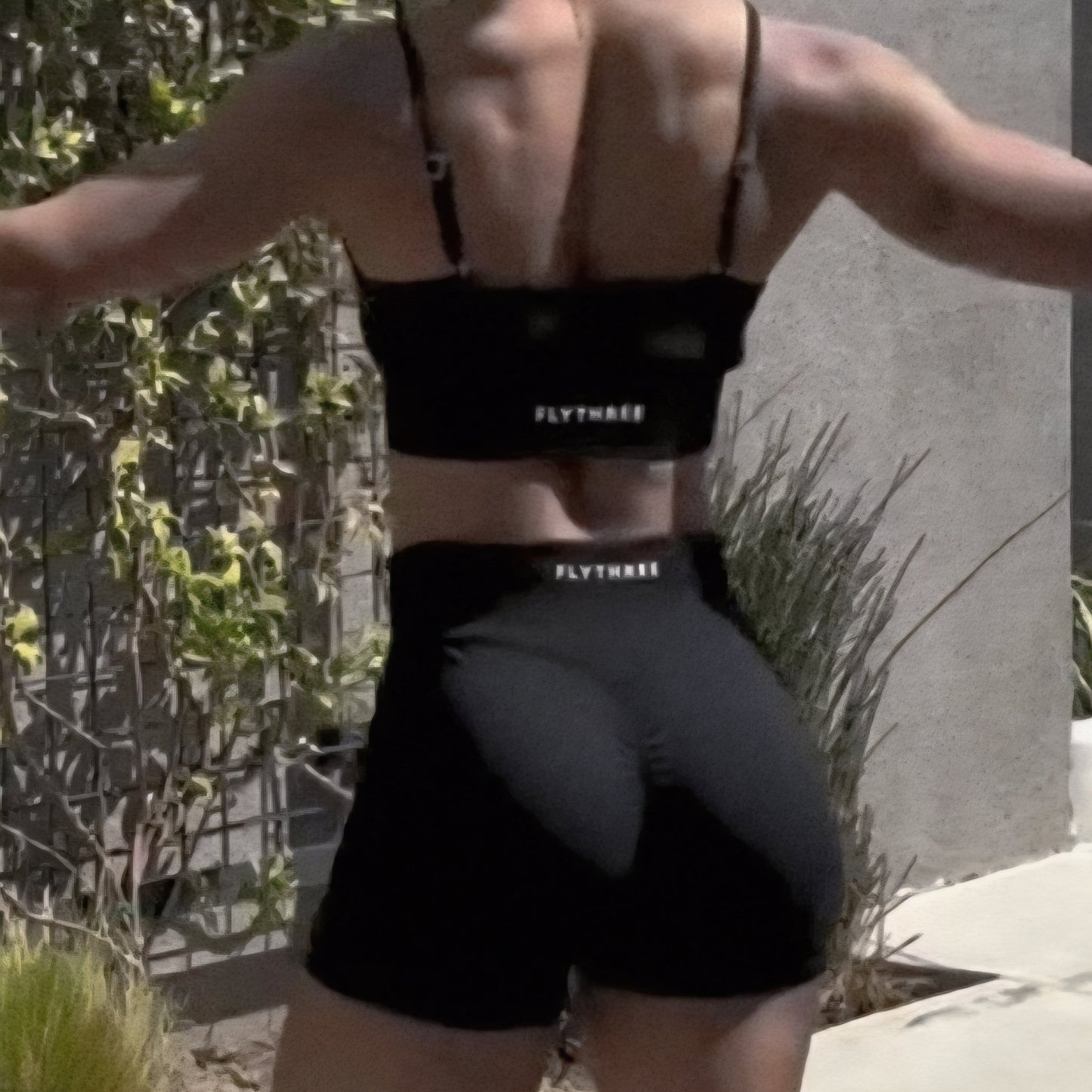 Performance Scrunch Shorts